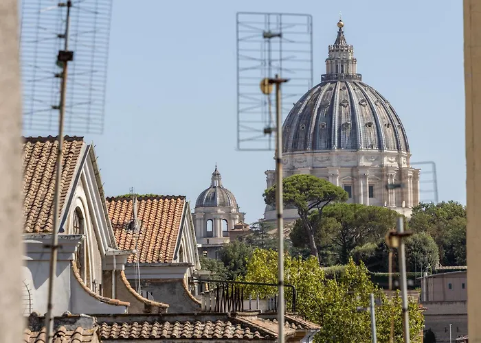 Vatican Frames Boutique St Peter's View 4* Ρώμη